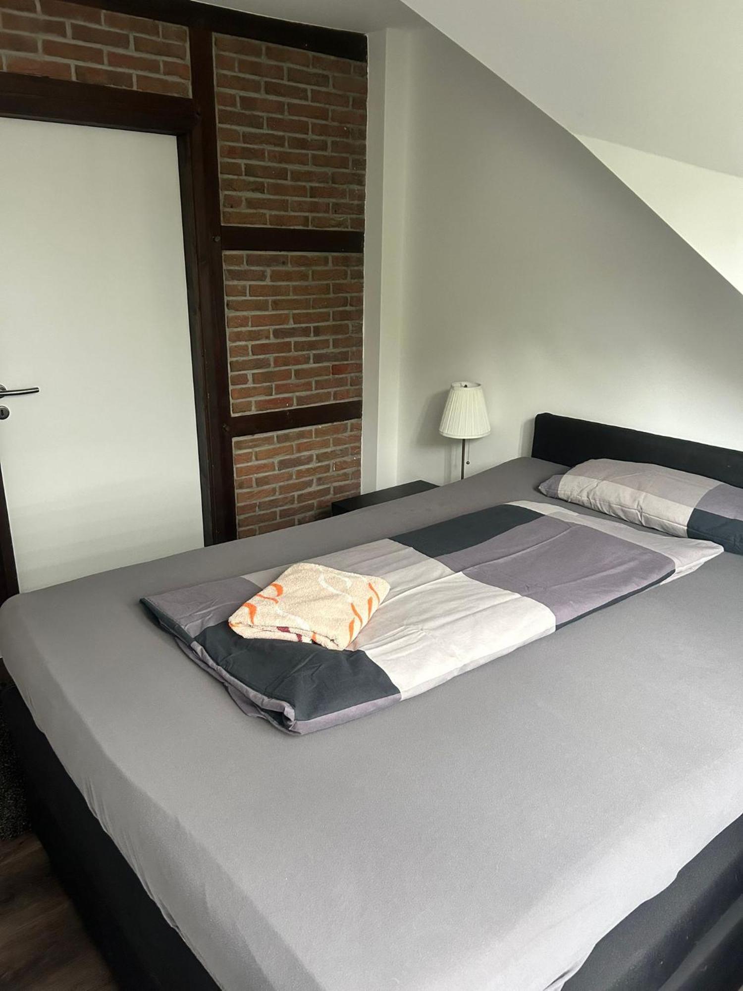 Schoenes Apartment Mit Dachterrasse Oldenburg Eksteriør billede