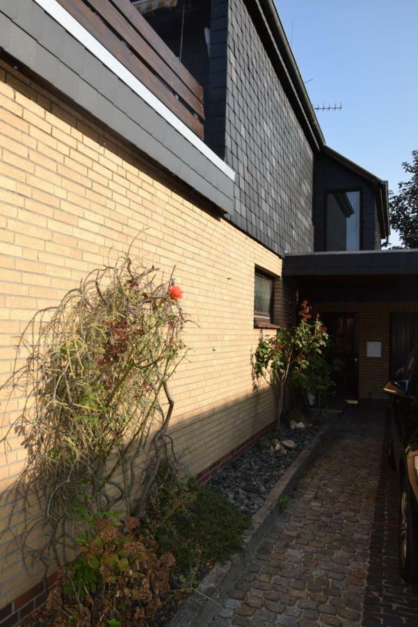 Schoenes Apartment Mit Dachterrasse Oldenburg Eksteriør billede